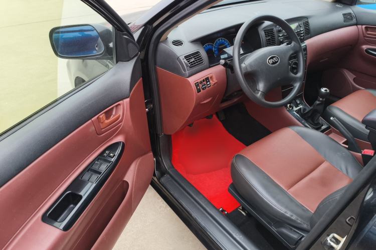 Used BYD F3 2012 Energy-Saving Edition 1.5L Manual Comfort Model
