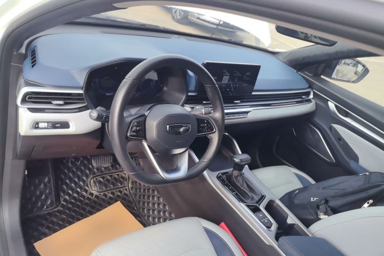 Used Geely Auto Emgrand 2022 4th Generation 1.5L CVT Flagship Model
