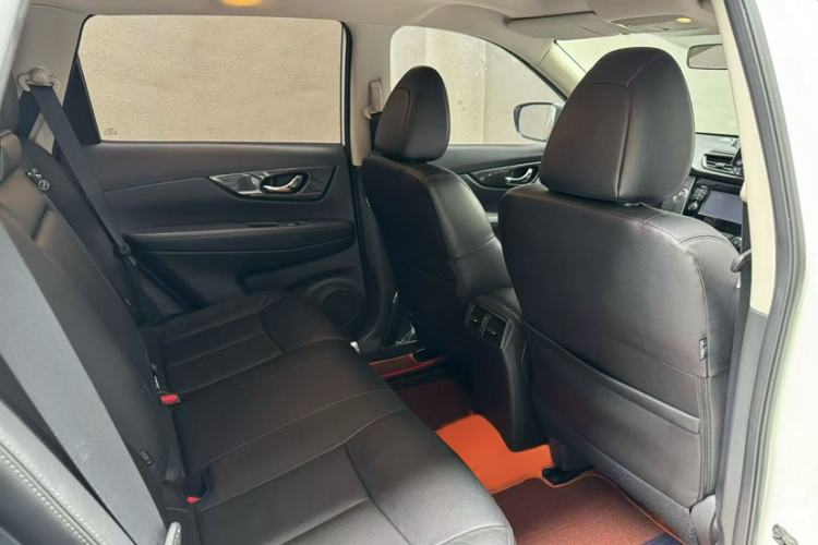 Used Nissan X-Trail 2017 2.0L CVT Comfort Edition 2WD
