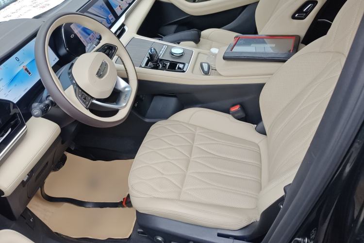 Used Geely Auto Monjaro L 2025 Dongfang Yao 2.0TD Automatic All-Wheel-Drive Wangyue Edition