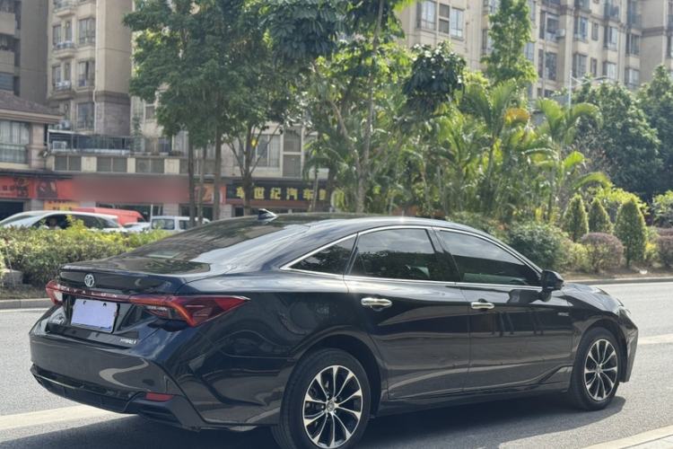 Used Toyota Avalon 2022 Dual-Engine 2.5L Luxury Edition
