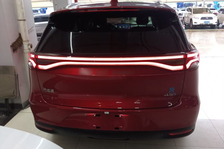 Used BYD Tang New Energy 2018 DM 2.0T All-Wheel Drive Smart Connectivity Luxury Model 7 Seats China V Emission Standard