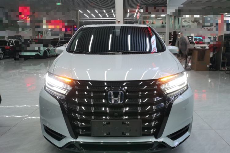 Used Honda Elysion 2024 2.0L eHEV Luxury Edition