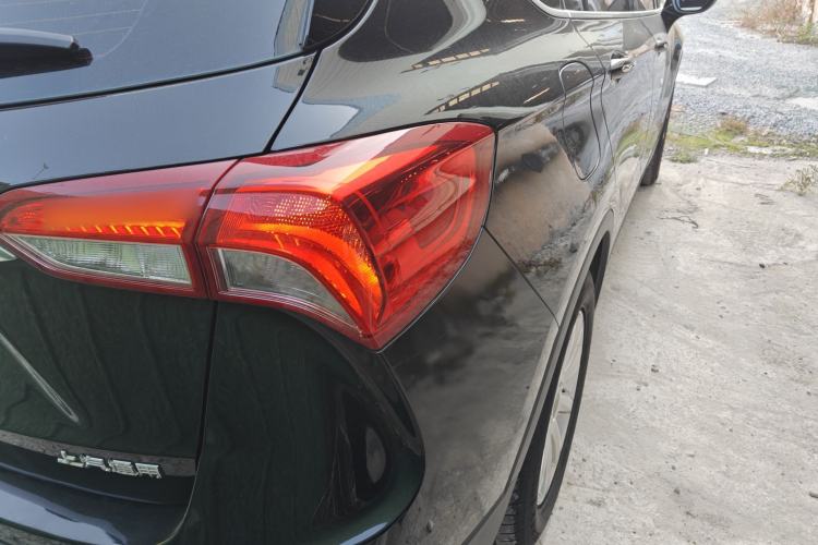 Used Buick Envision 2018 20T Two-Wheel-Drive Elite Model
