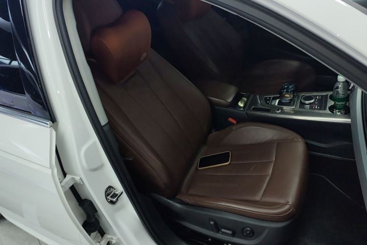 Used Audi A4L 2018 30th Anniversary Edition 40 TFSI Fashion Model