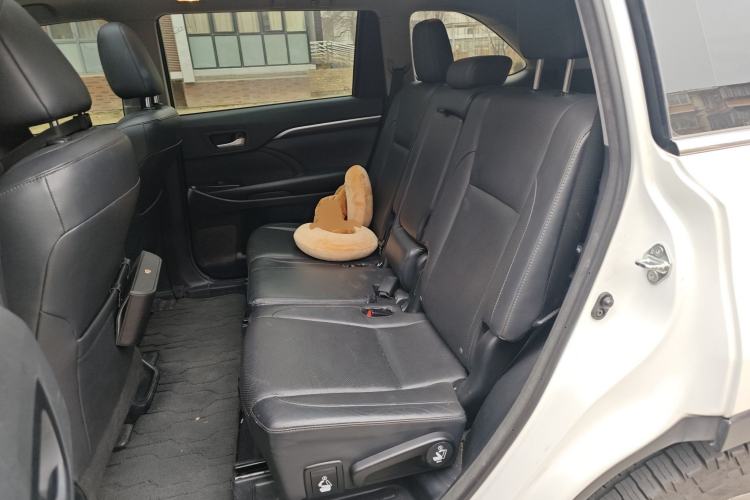 Used Toyota Highlander 2017 2.0T Four-Wheel Drive Ultimate Edition 7 Seats