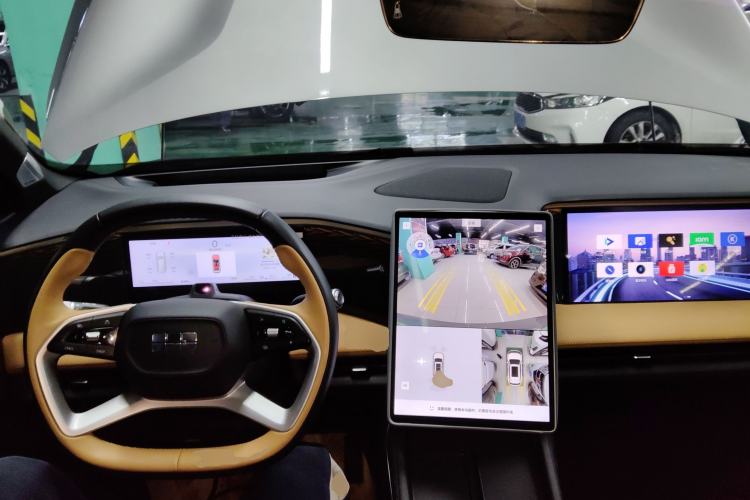 Used  L7 2023 1.5T 115 km Starship