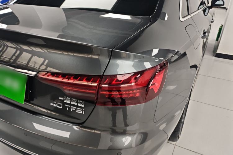 Used Audi A4L 2022 40 TFSI Fashion Dynamic Model
