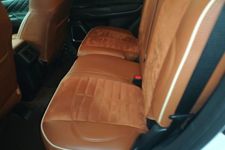 Used Mitsubishi Outlander 2021 2.4L 4x4 Zhi Xiang Edition 7 Seats