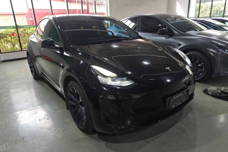 Used Tesla Model Y 2022 Rear-Wheel-Drive Version
