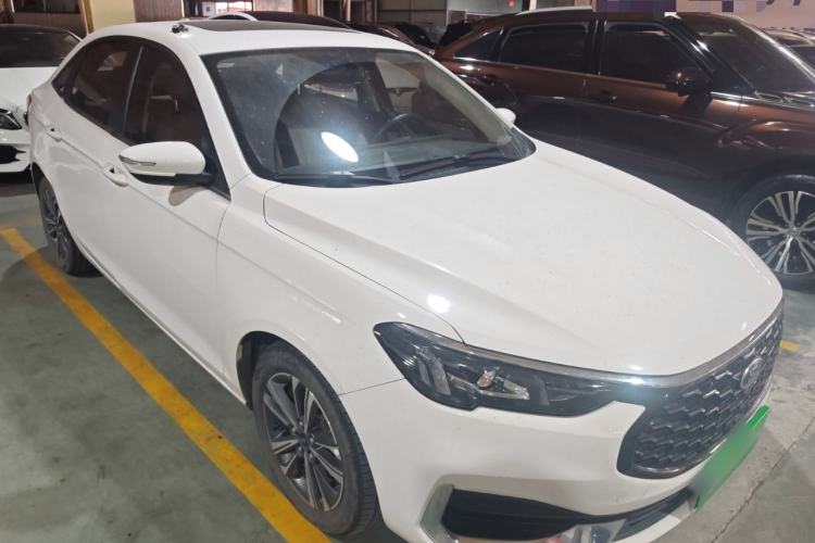 Used Ford Escort 2021 1.5L Automatic Diamond Edition
