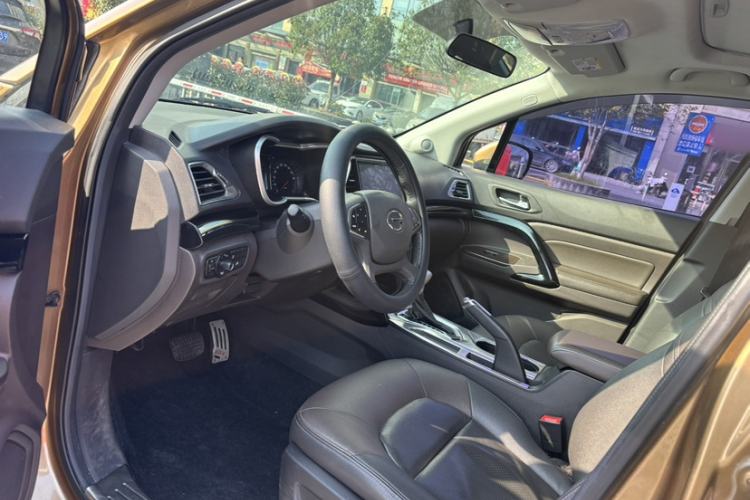 Used GAC Trumpchi GS4 2015 200T G-DCT Luxury Edition
