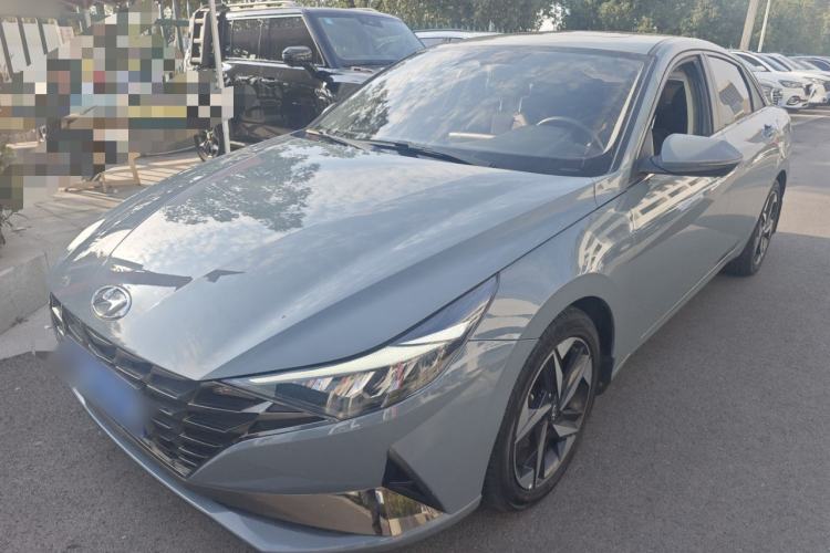 Used Hyundai Elantra 2021 1.5L CVT LUX Prestige Edition
