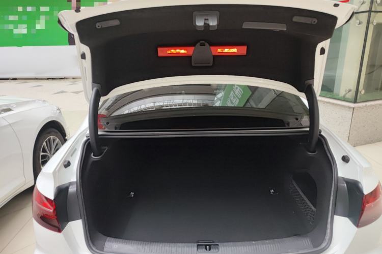 Used Audi A4L 2020 40 TFSI Fashionable and Elegant Model