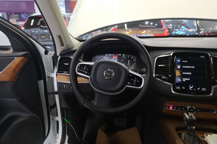 Used Volvo XC90 2020 Facelifted T6 Zhiyi Luxury 7-Seater
