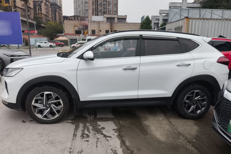 Used Hyundai Tucson 2020 280TGDi Two-Wheel-Drive GLS Fashion Edition China VI Standard
