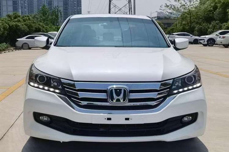 Used Honda Accord 2015 2.0L LX Comfort Edition
