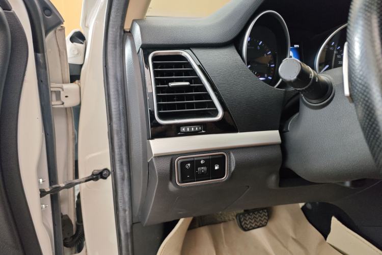 Used Haval H6 Coupe 2016 Blue Label 1.5T Automatic Two-Wheel Drive Urban Model
