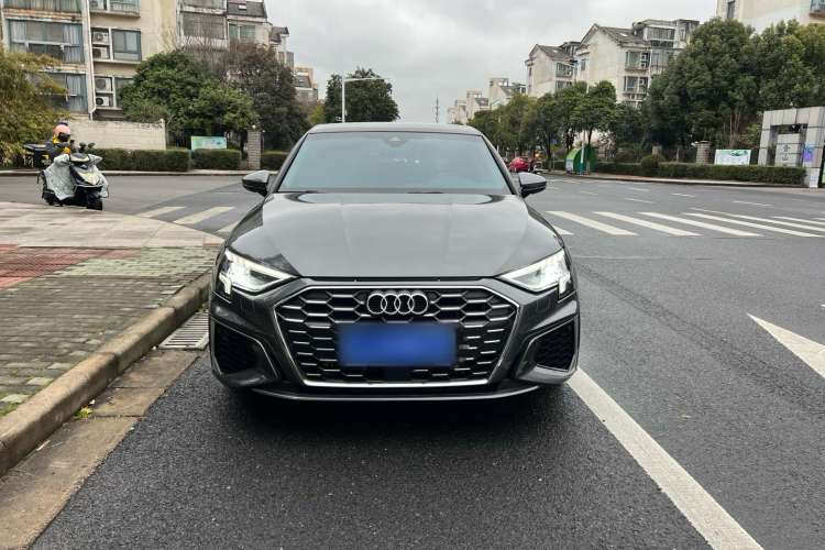 Used Audi A3 2024 Sportback 35 TFSI Fashionable Sports Model
