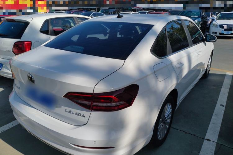 Used Volkswagen Lavida 2021 1.5L Automatic Comfort Edition
