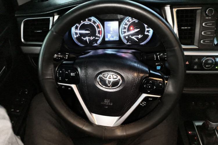 Used Toyota Highlander 2015 2.0T Four-Wheel Drive Luxury Edition 7-Seater