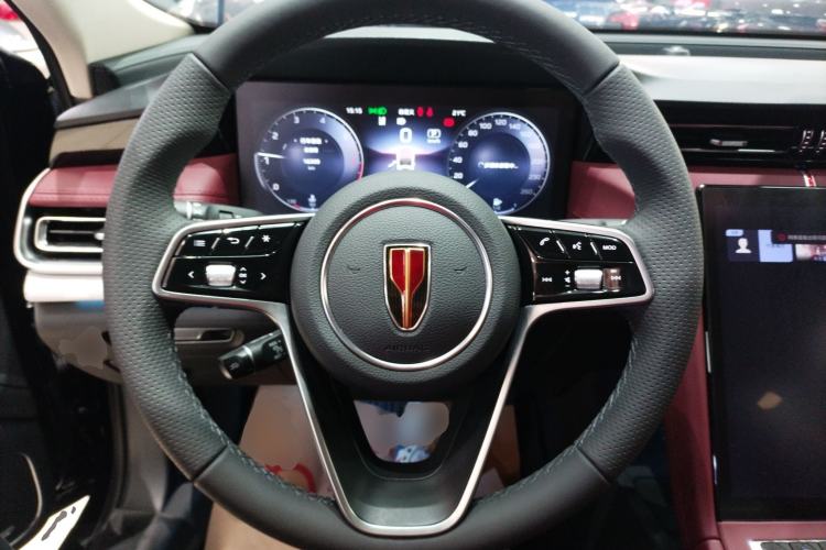 Used Hongqi H5 2025 2.0T Automatic Flag Edition – 500 000 Units Commemorative Version
