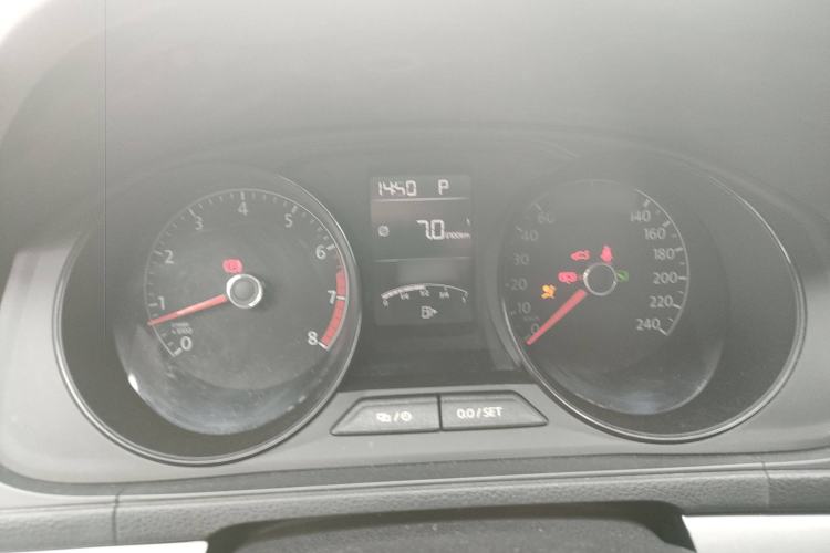 Used Volkswagen Lavida 2017 1.6L Automatic Fashion Edition
