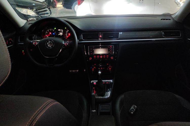 Used Volkswagen C-TREK 2018 230TSI DSG Luxury Model
