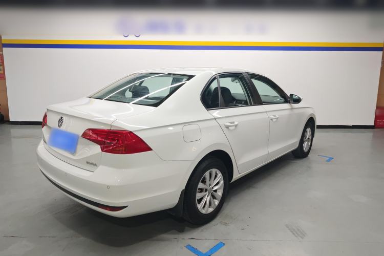 Used Volkswagen Bora 2017 1.6L Automatic Fashion Model