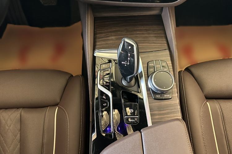 Used BMW 5 Series 2021 530Li Leading Luxury Package
