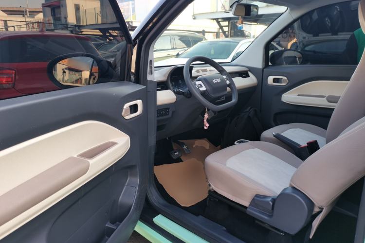 Used Chery QQ Ice Cream 2022 120km Conical Shape Lithium Iron Phosphate
