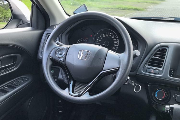 Used Honda Vezel 2020 1.5L CVT Pioneer Edition
