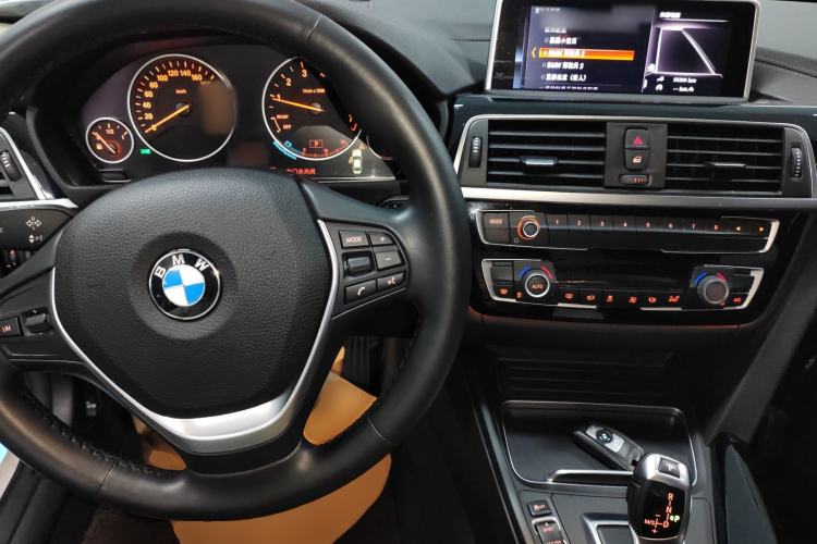 Used BMW 3 Series 2018 318Li
