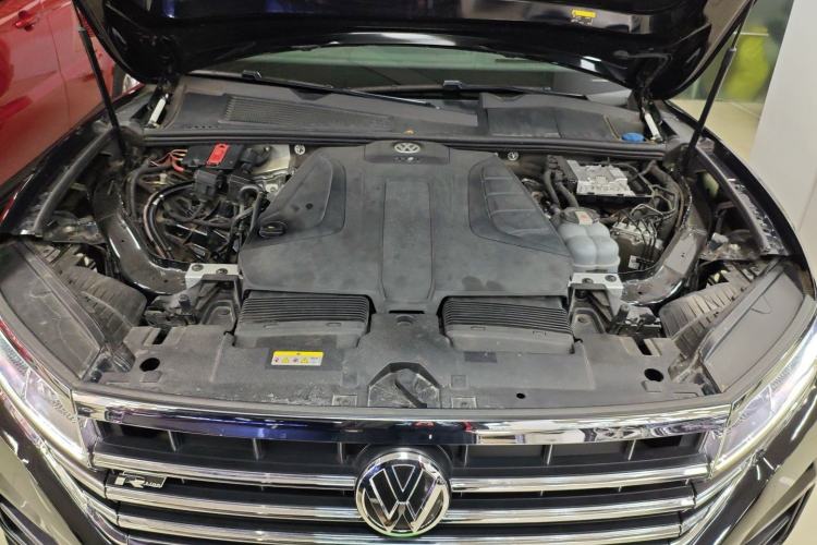 Used Volkswagen Touareg 2020 2.0 TSI RuiShang Edition China VI Standard
