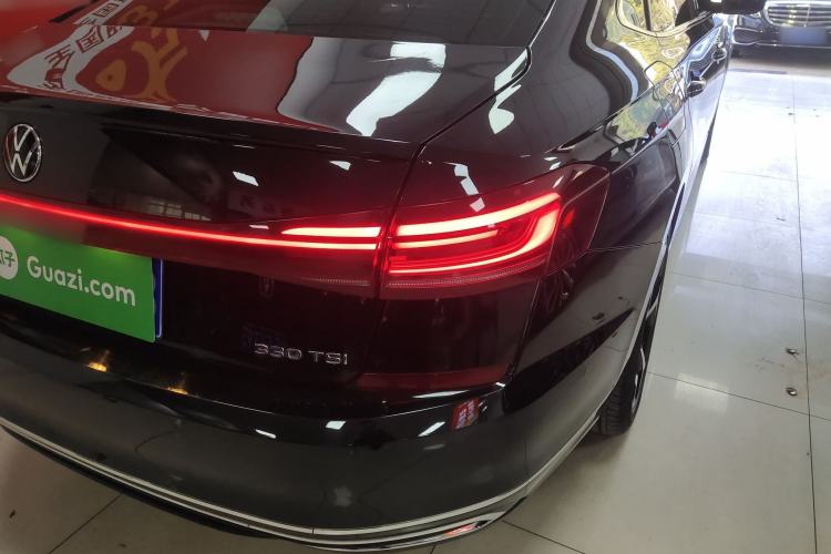 Used Volkswagen Passat 2023 330TSI Starry Luxury Edition
