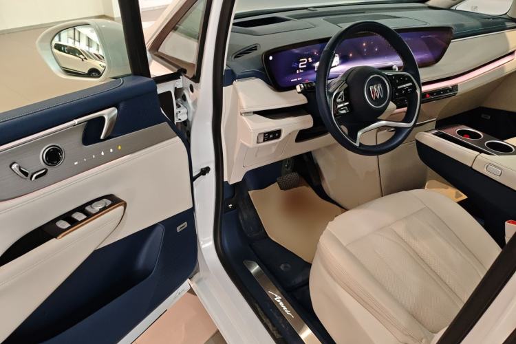 Used Buick GL8 New Energy 2024 Lu Zun Luxury Edition 7-Seater
