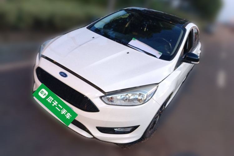 Used Ford Focus 2017 1.5T CTCC White and Black Limited Edition
