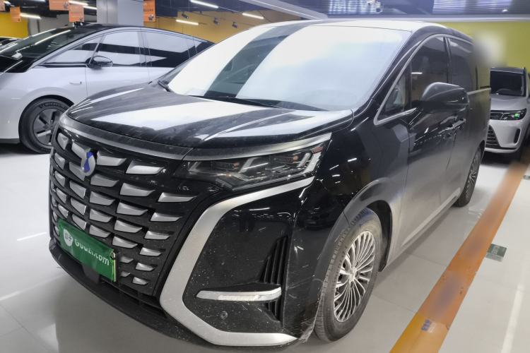 Used Denza D9 2024 DM-i 980 Four-Wheel Drive Prestige Model