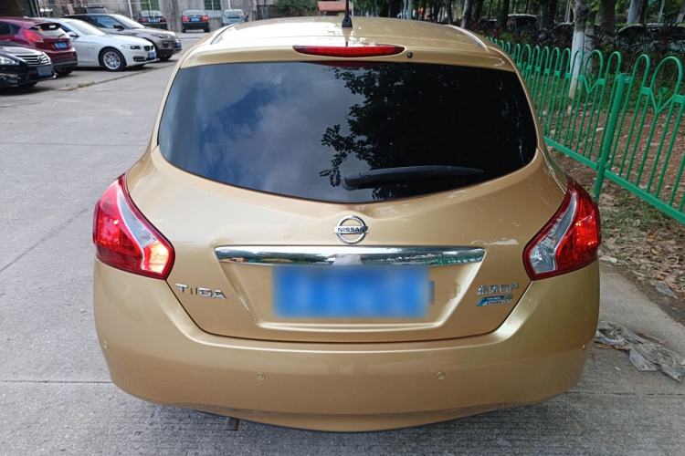 Used Nissan Tiida 2011 1.6L CVT Smart Version
