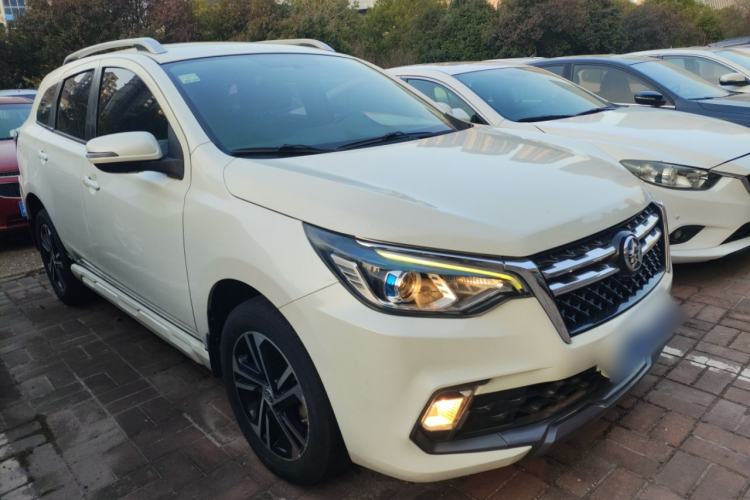 Used Venucia T70 2019 2.0L CVT Enjoy Edition China V Standard
