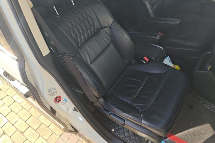 Used Honda Elysion 2022 2.0L eHEV Luxury First Edition
