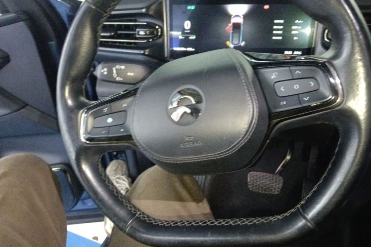 Used Nio ES8 2020 580 km Signature Edition 7-Seater Version
