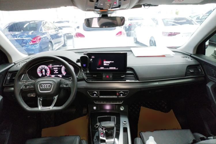 Used Audi Q5L 2022 40T Fashionable and Dynamic Model