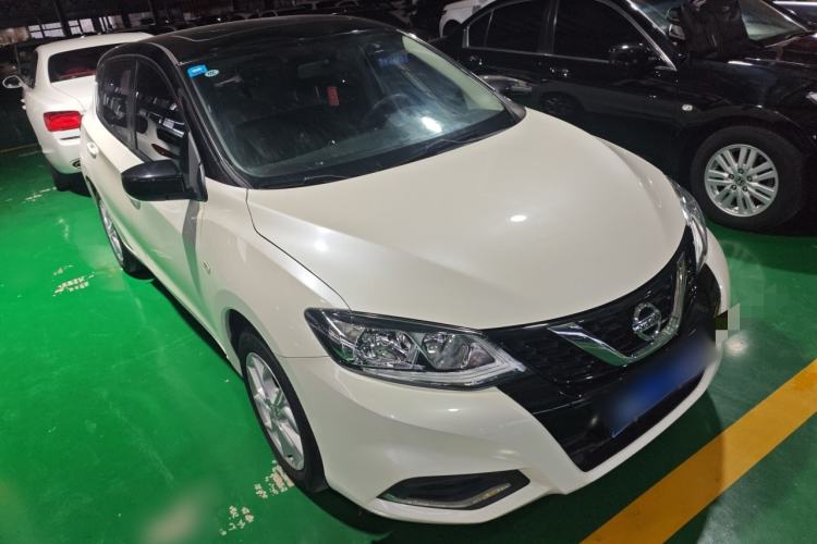 Used Nissan Tiida 2021 1.6L CVT Cool Edition
