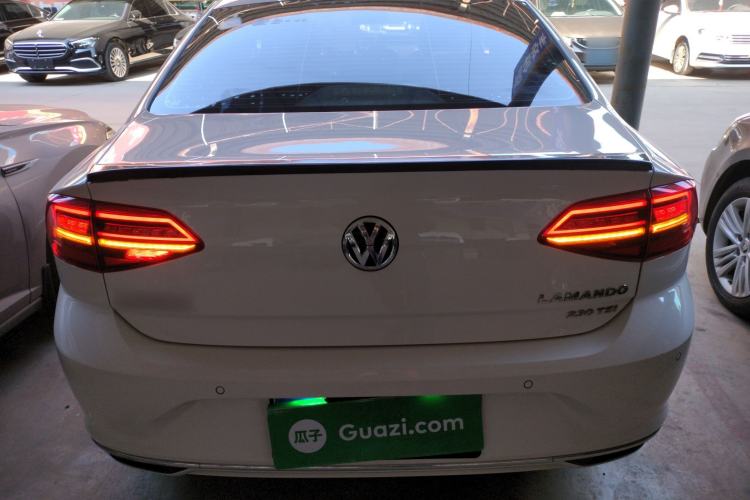 Used Volkswagen Lamando 2021 230TSI DSG Fashion Edition