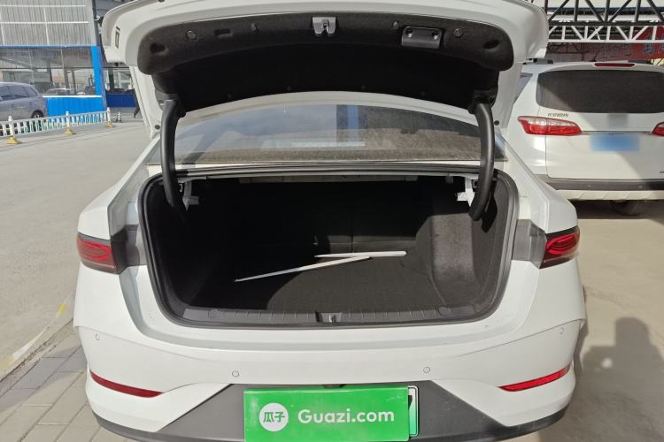 Used BYD Qin PLUS 2025 DM-i Smart Drive 55KM Leading Model