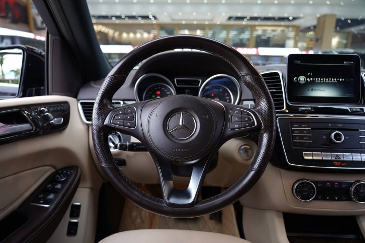 Used Mercedes-Benz GLS 2017 GLS 400 4MATIC Dynamic Model