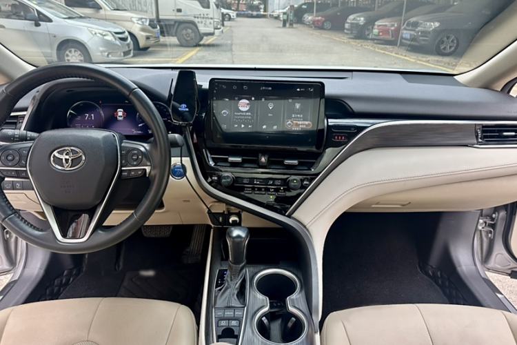 Used Toyota Camry 2021 Dual-Motor 2.5HG Luxury Edition
