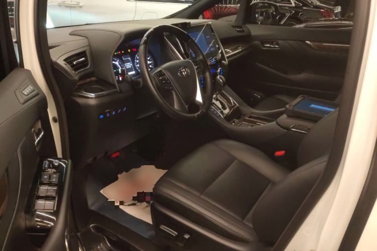 Used Toyota Vellfire 2021 Crown Dual-Engine 2.5L HV Prestige Edition
