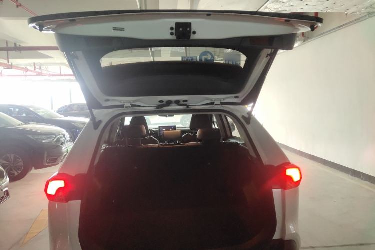 Used Toyota RAV4 2021 2.0L CVT Four-Wheel Drive Premium Edition